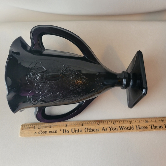 Vintage L.E. Smith Black Amethyst Glass Trophy Vase ~ Embossed Dancing Nymphs - Picture 15 of 16